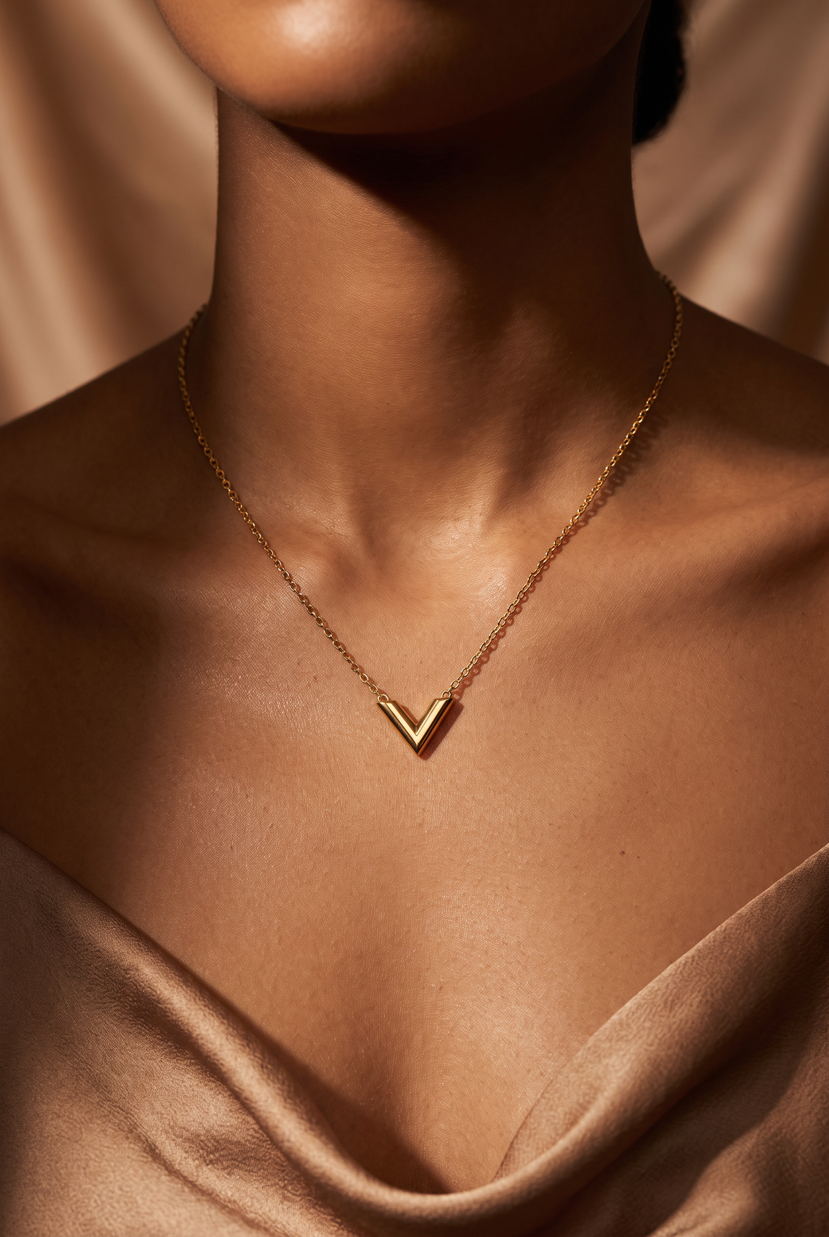 Dainty V Pendant
